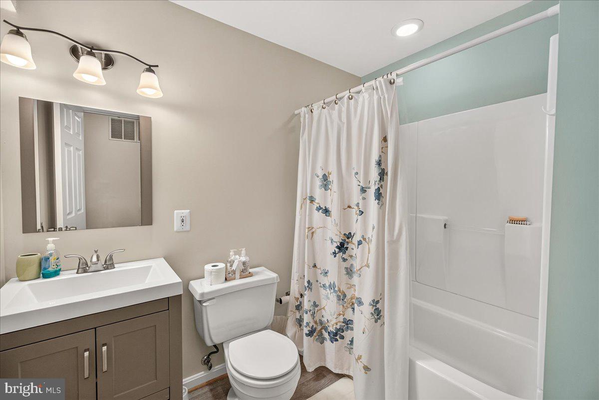 FAIRLAND ACRES - Residential