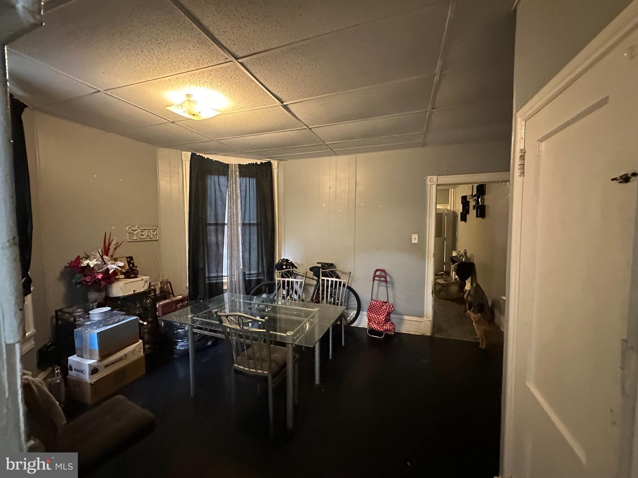 STRAWBERRY MANSION - Residential