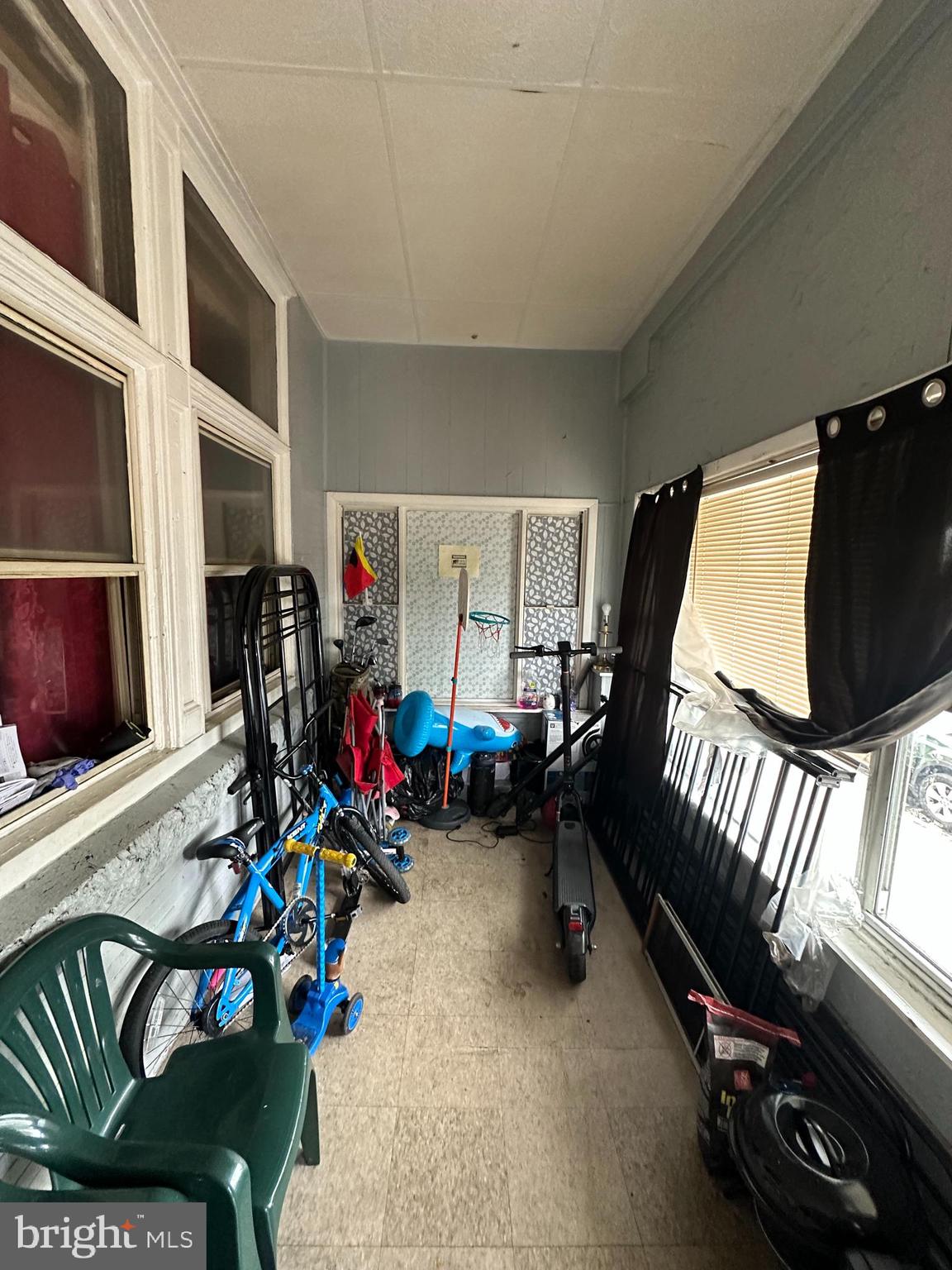 STRAWBERRY MANSION - Residential