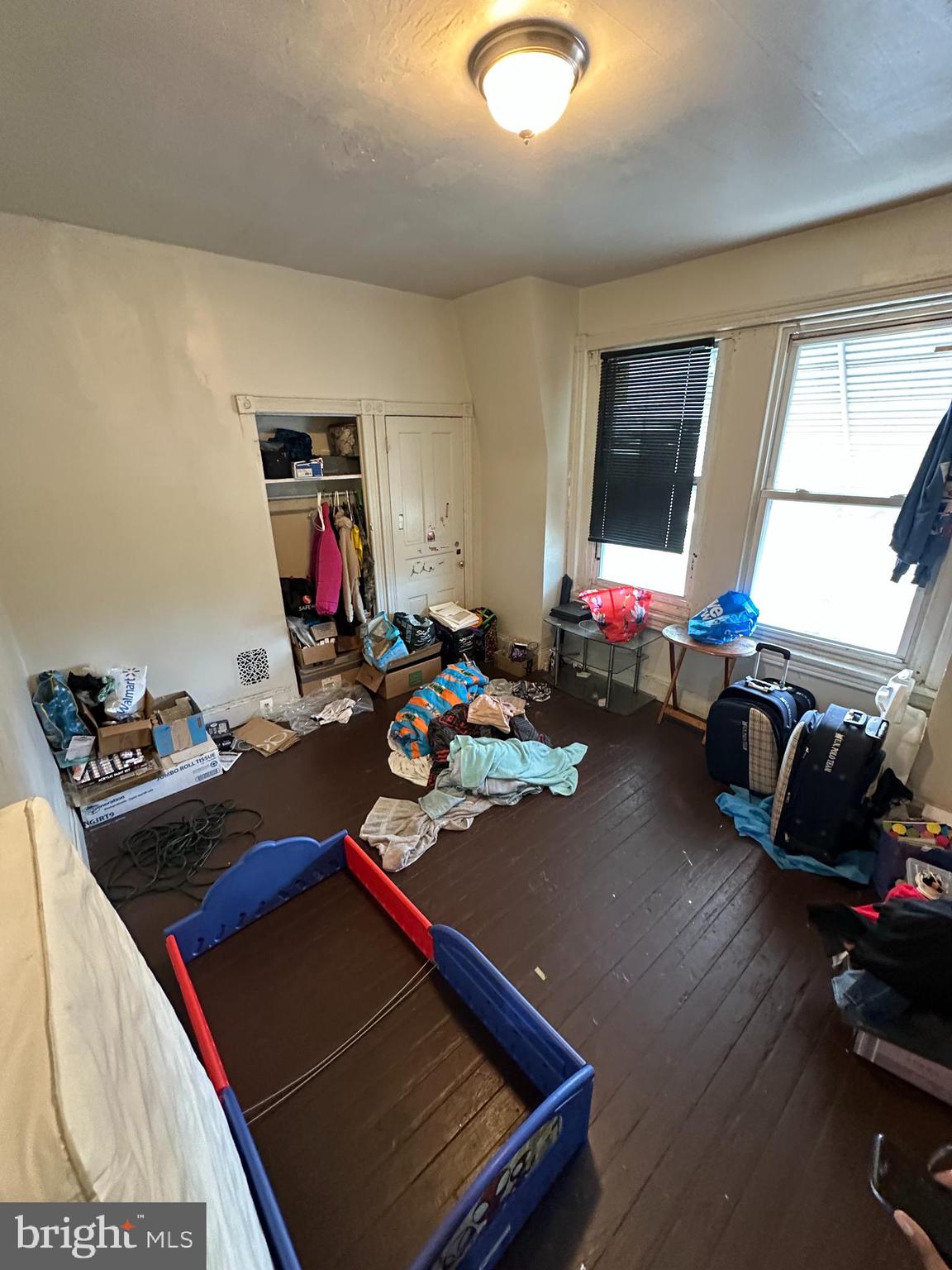 STRAWBERRY MANSION - Residential