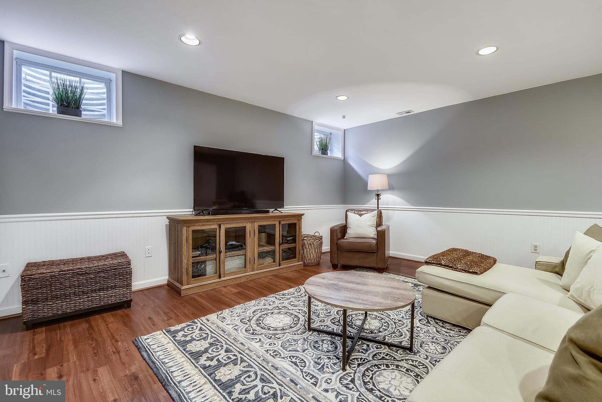DIAMOND FARM - Residential