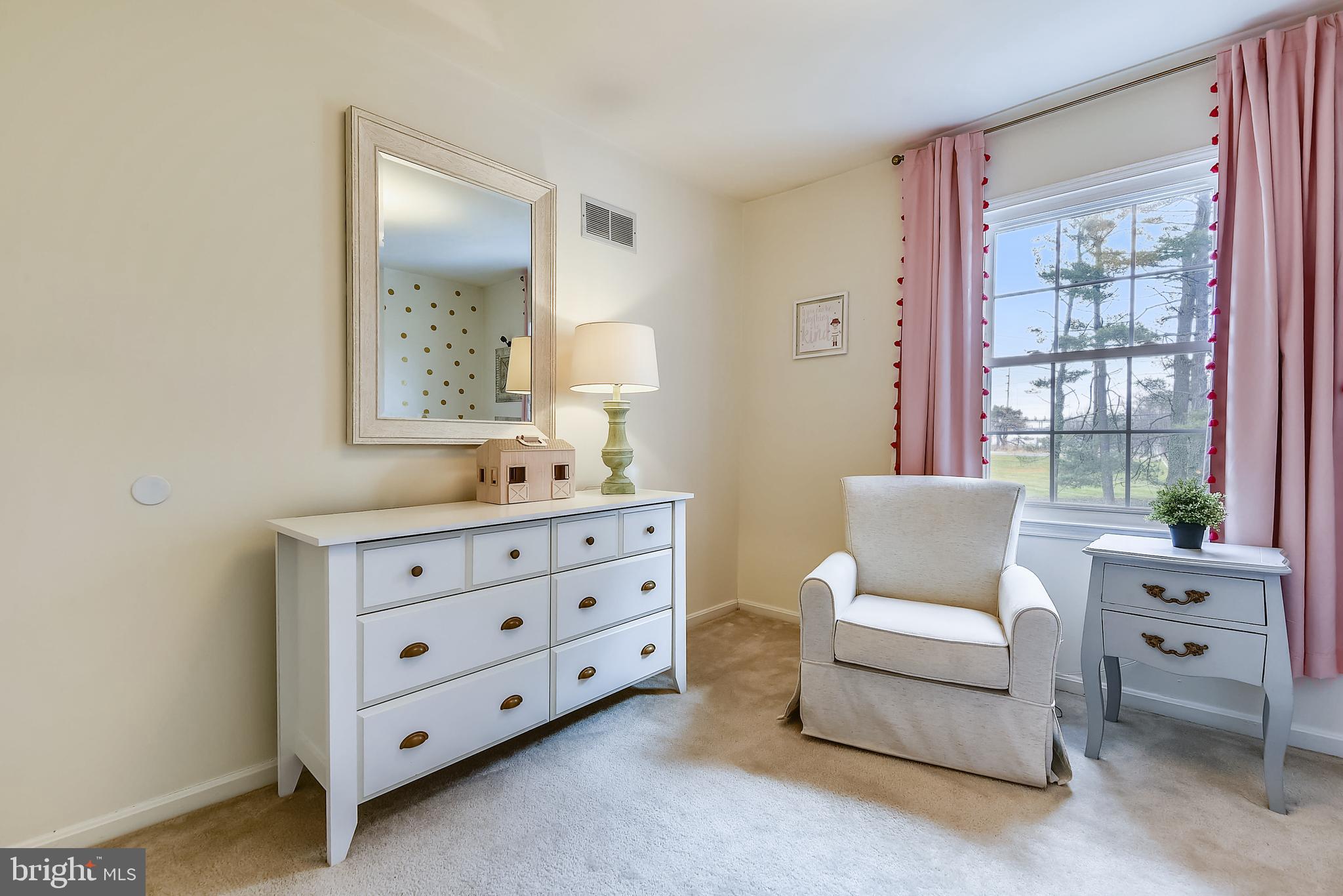 DIAMOND FARM - Residential