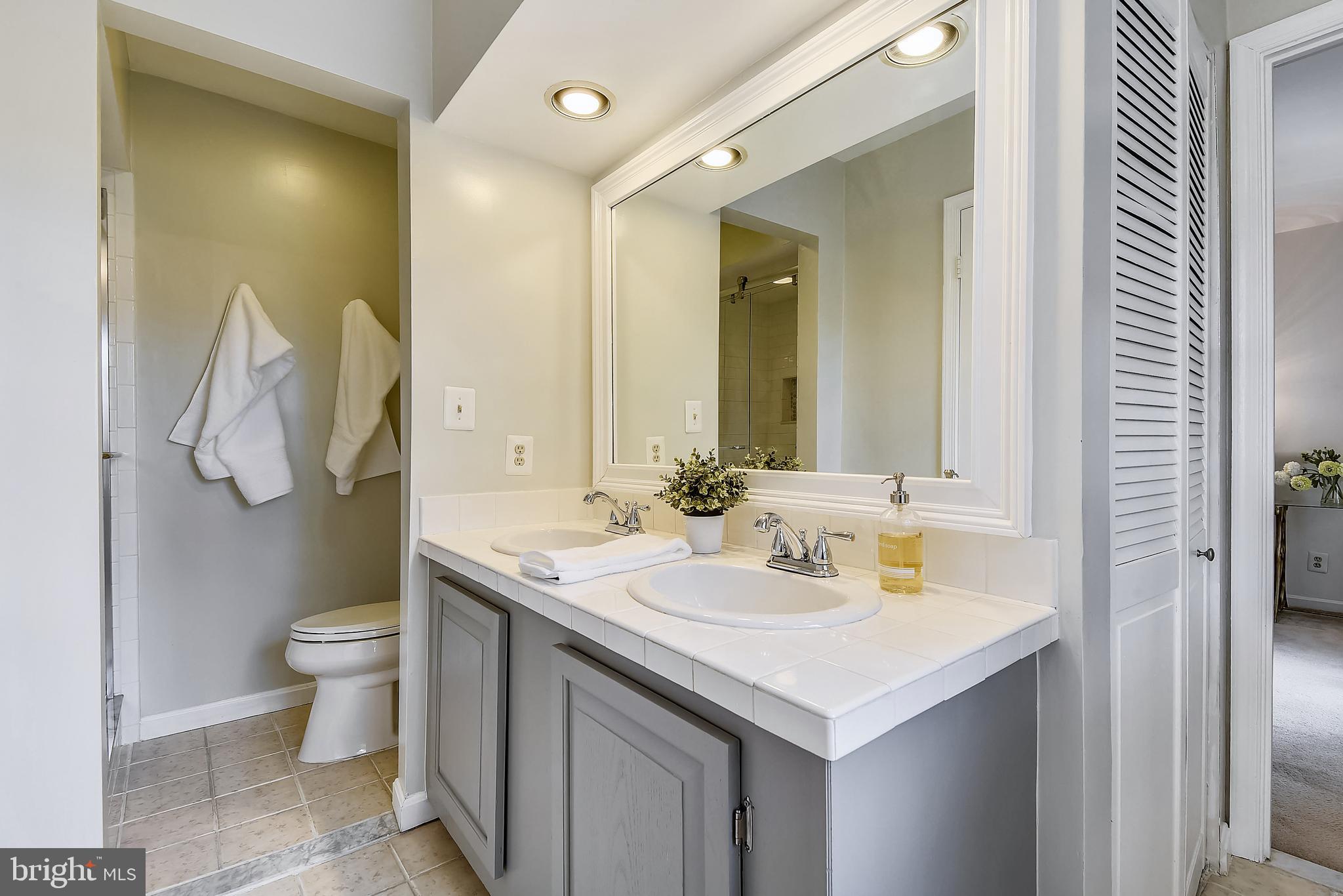 DIAMOND FARM - Residential