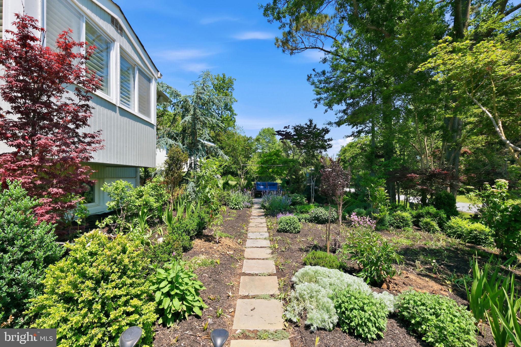 LAKE NORMANDY ESTATES - Residential