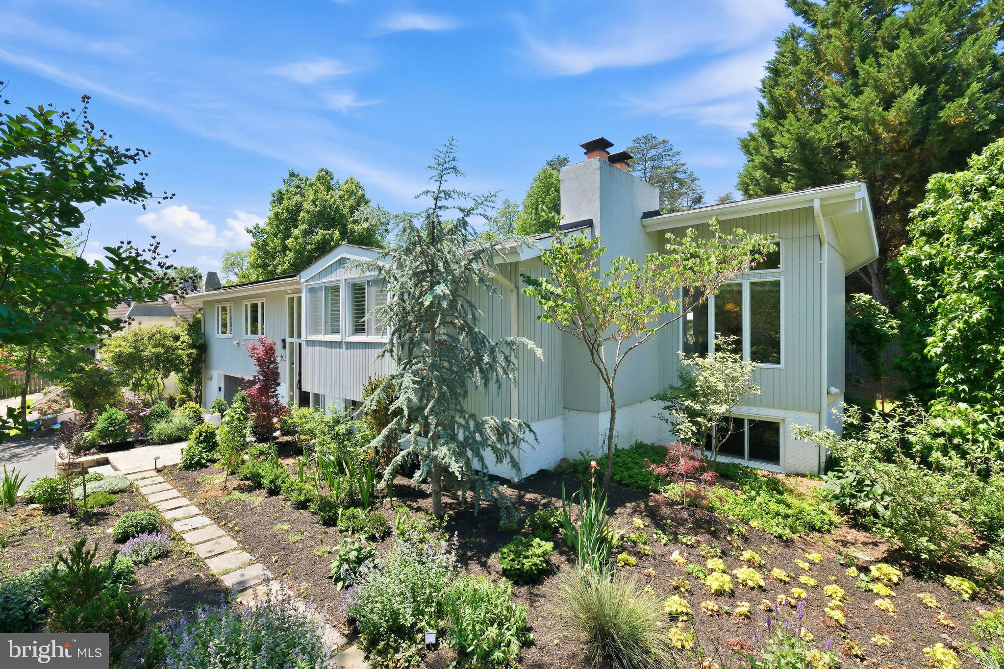 LAKE NORMANDY ESTATES - Residential