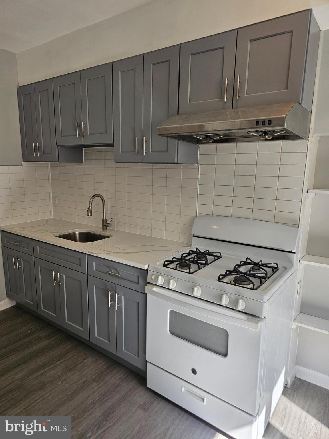 MAYFAIR - Residential