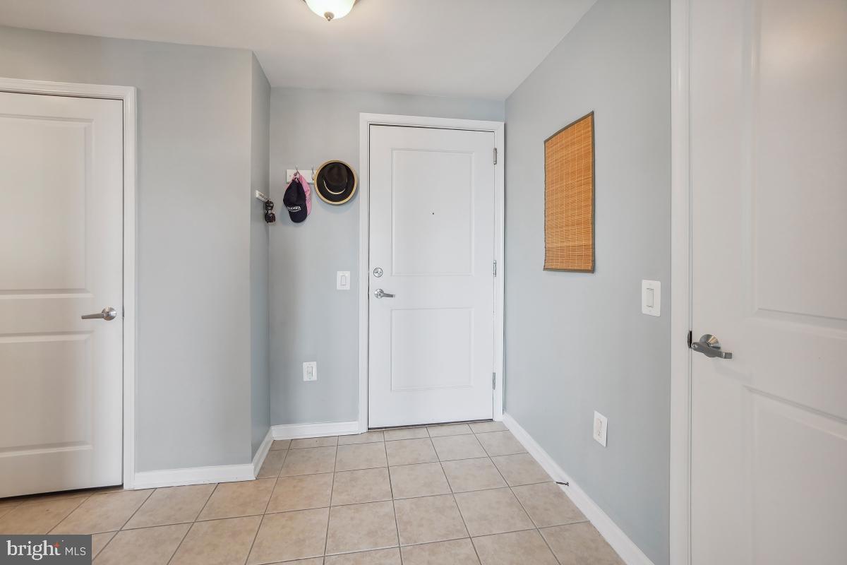 SILVER SPRING - Residential