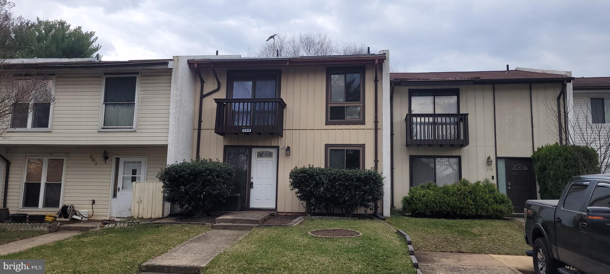 SUGARLAND RUN - Residential