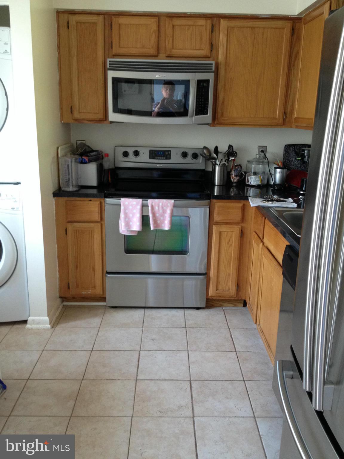 DEVON HILLS - Residential Lease