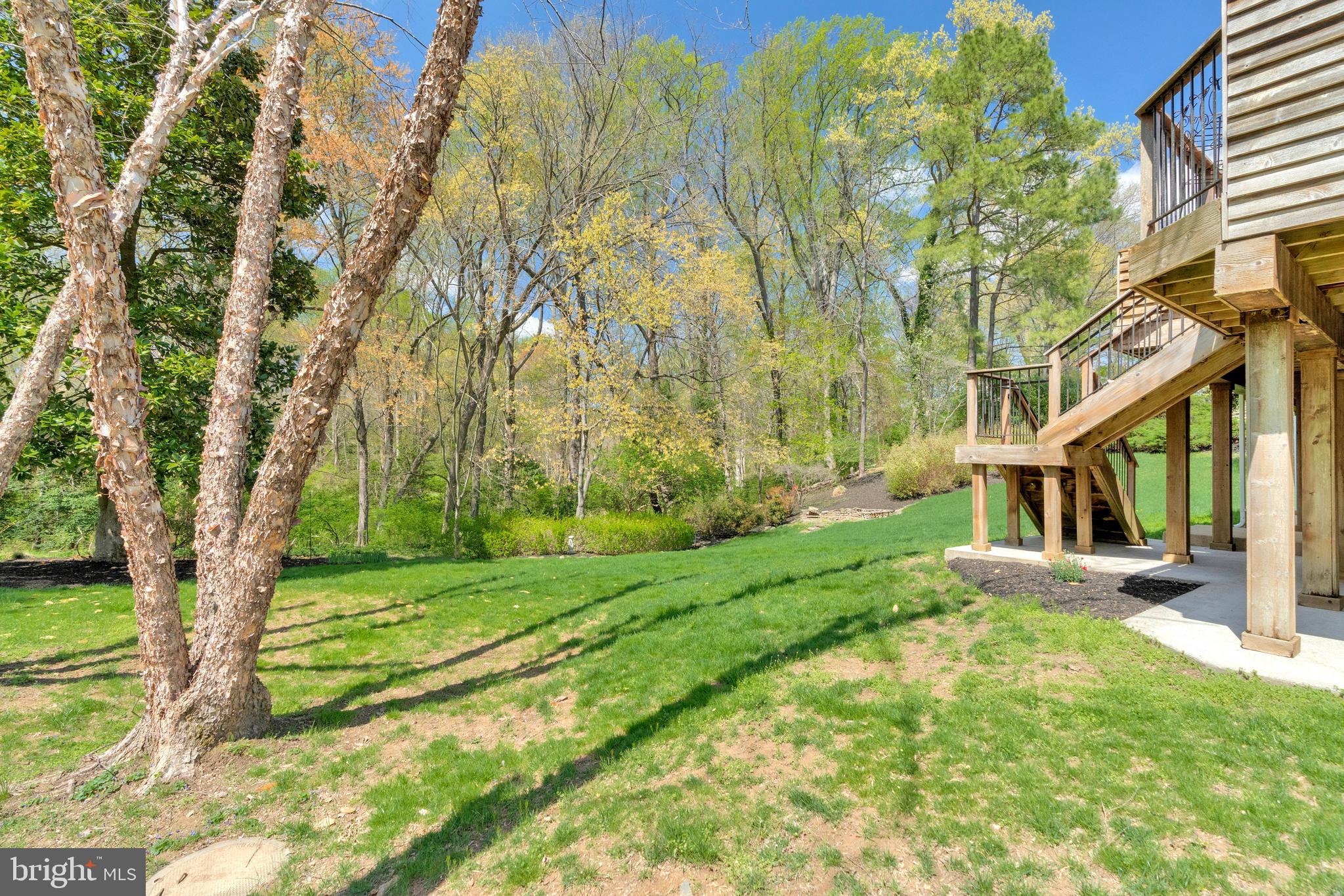 LAWYERS NORTH - Residential
