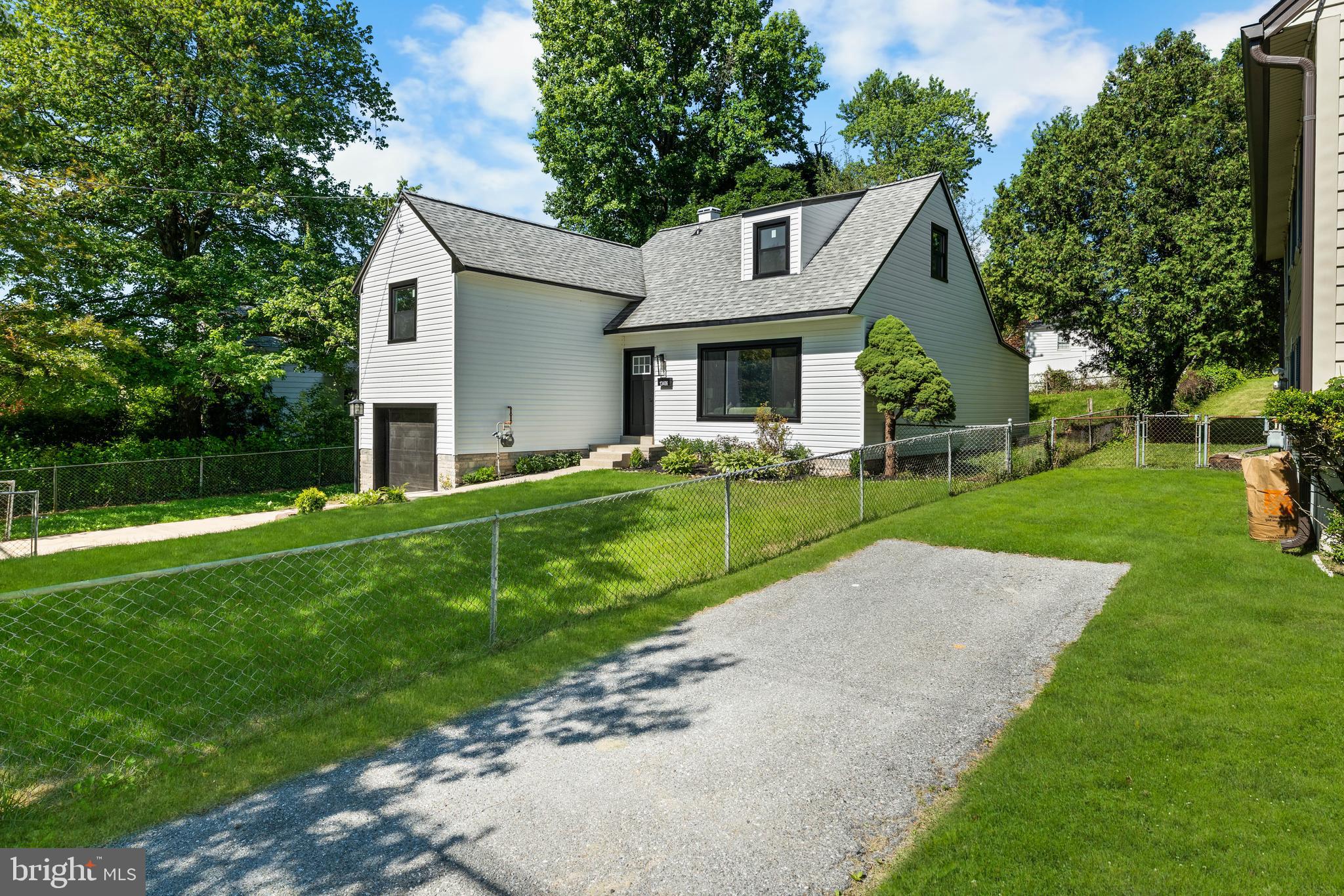 ASPEN HILL - Residential