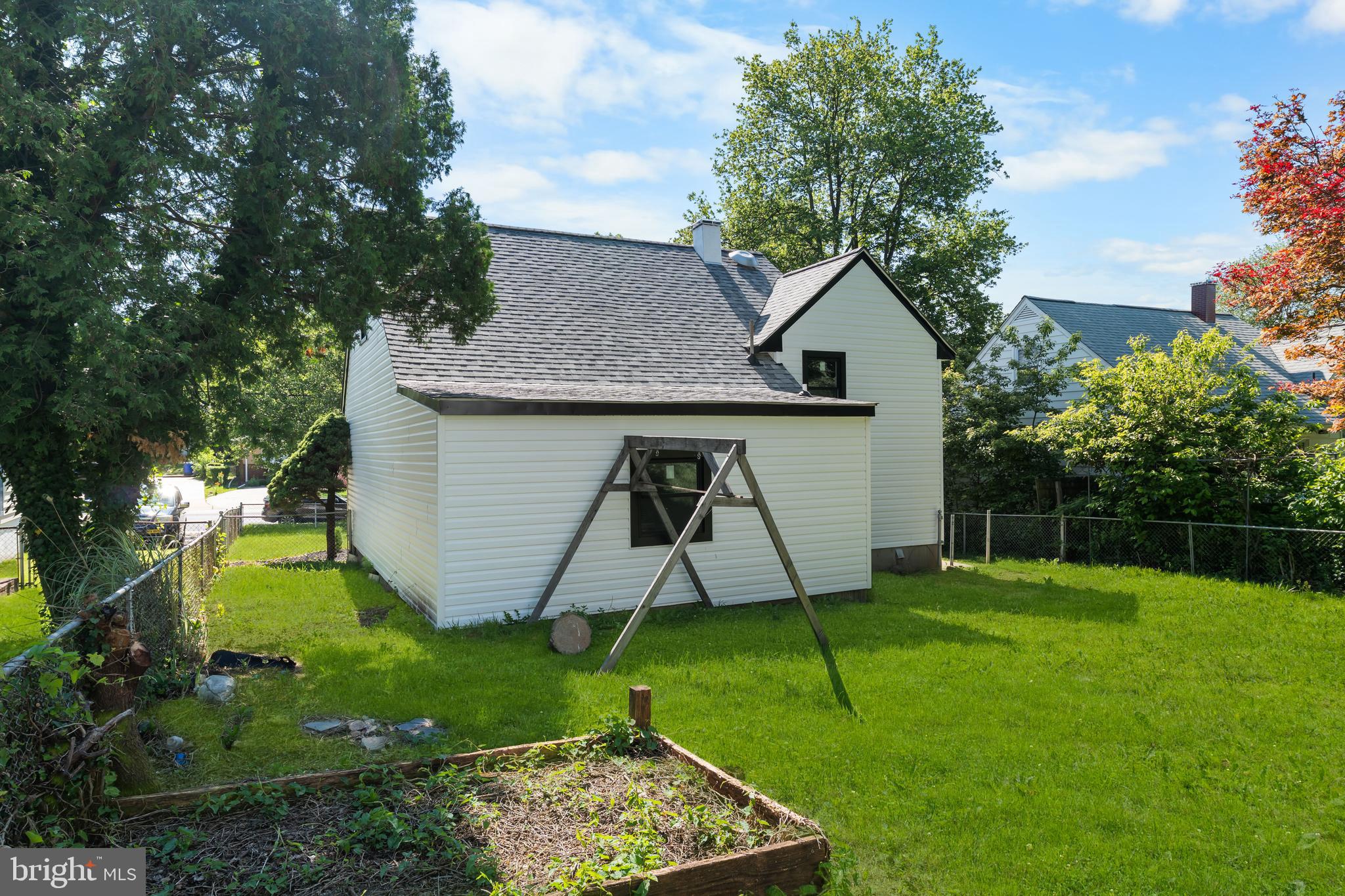ASPEN HILL - Residential