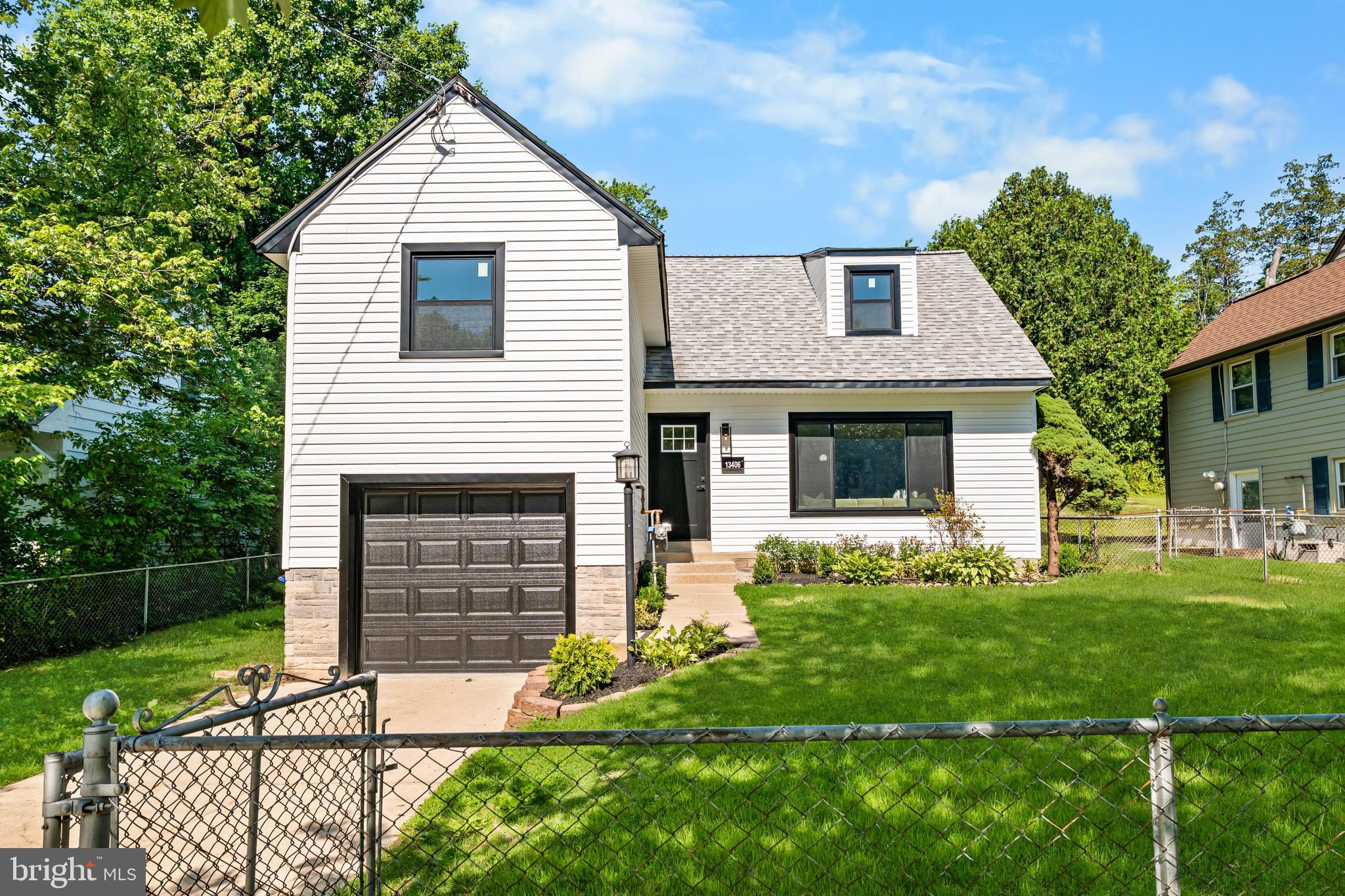 ASPEN HILL - Residential