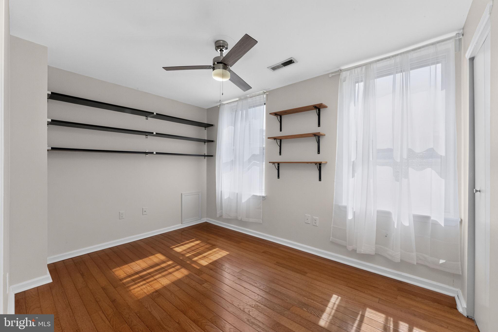 ART MUSEUM AREA - Residential