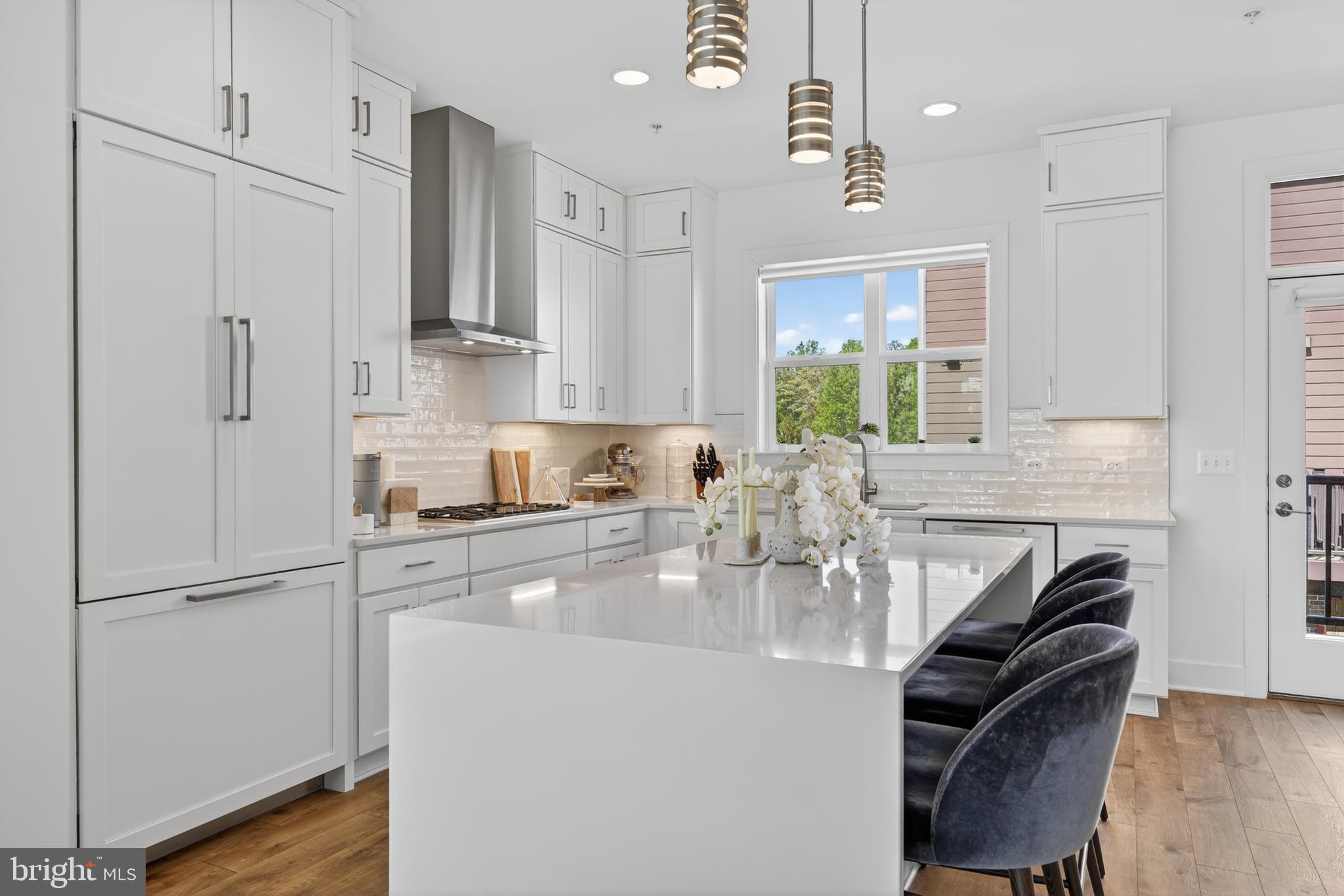 TOWER OAKS - Residential