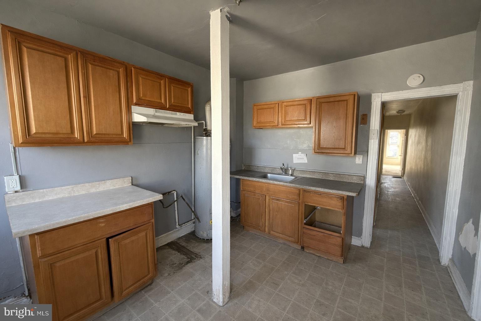 SANDTOWN-WINCHESTER - Residential