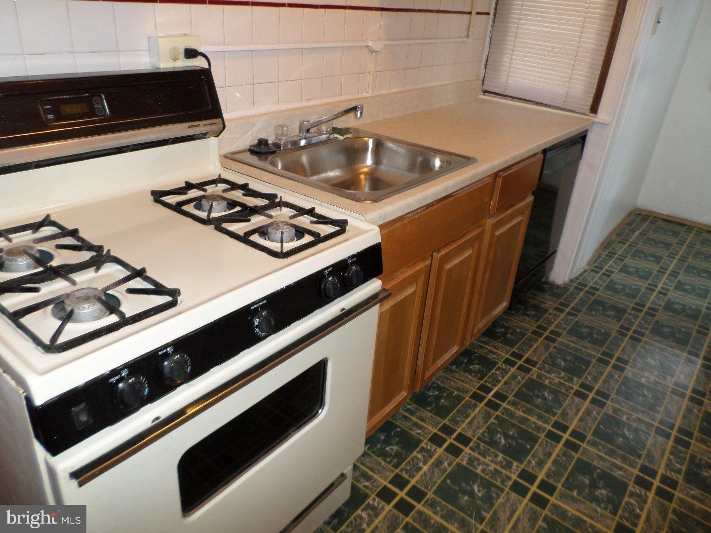 NORTHWOOD - Residential