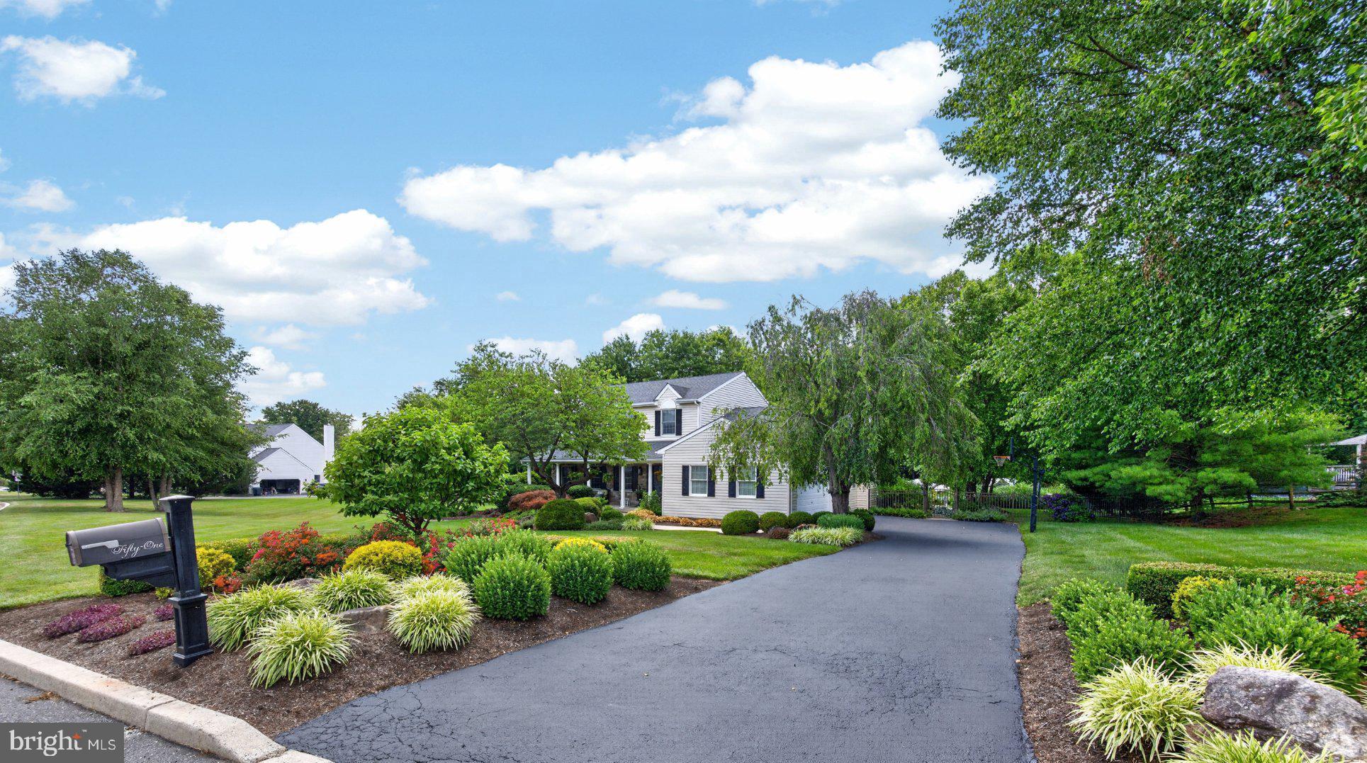 RAMBLEWOOD - Residential