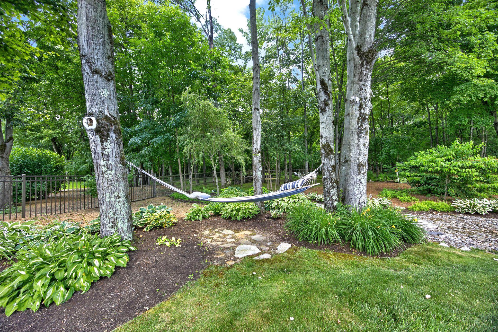 RAMBLEWOOD - Residential