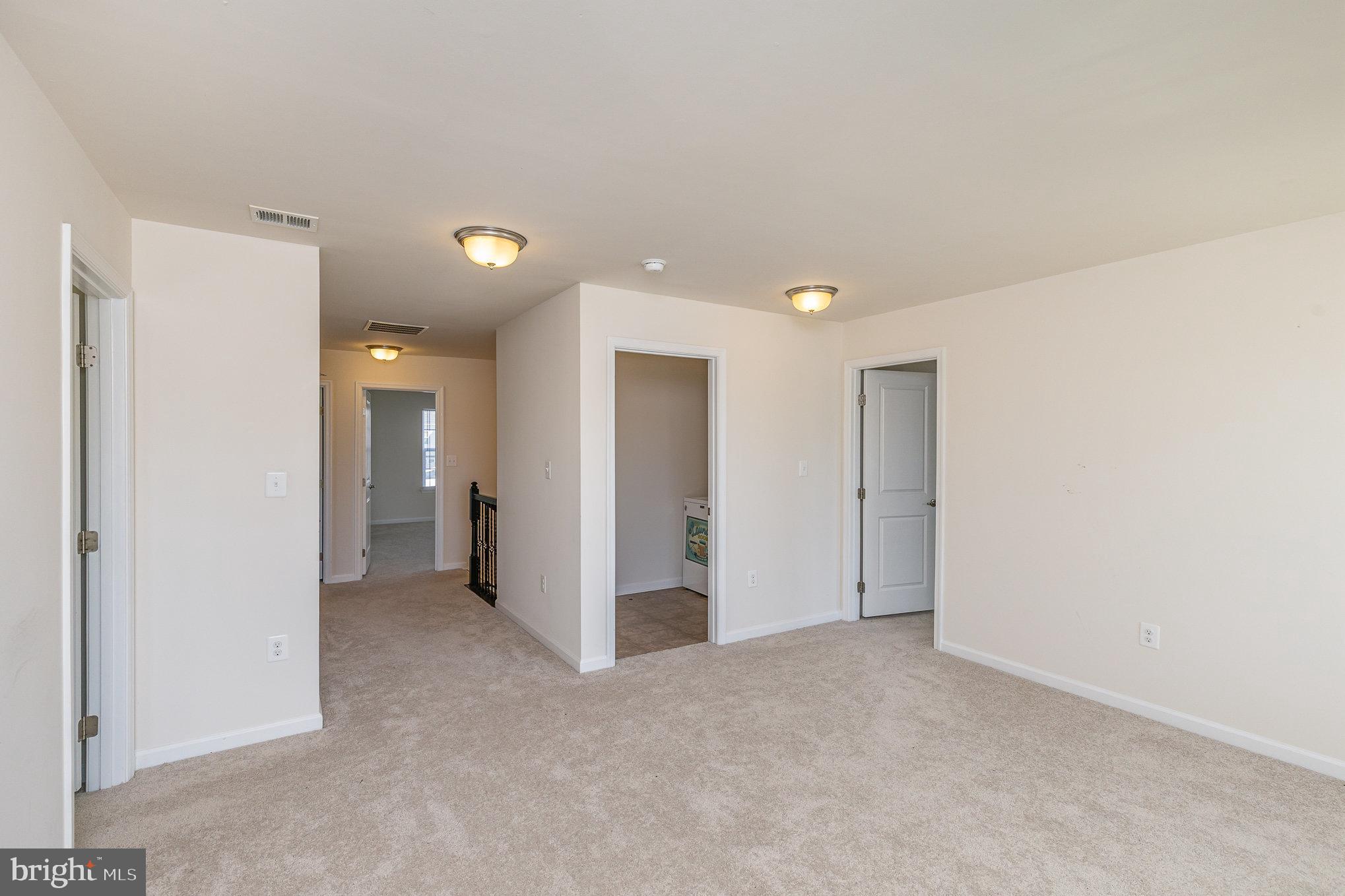 LIBERTY KNOLLS - Residential