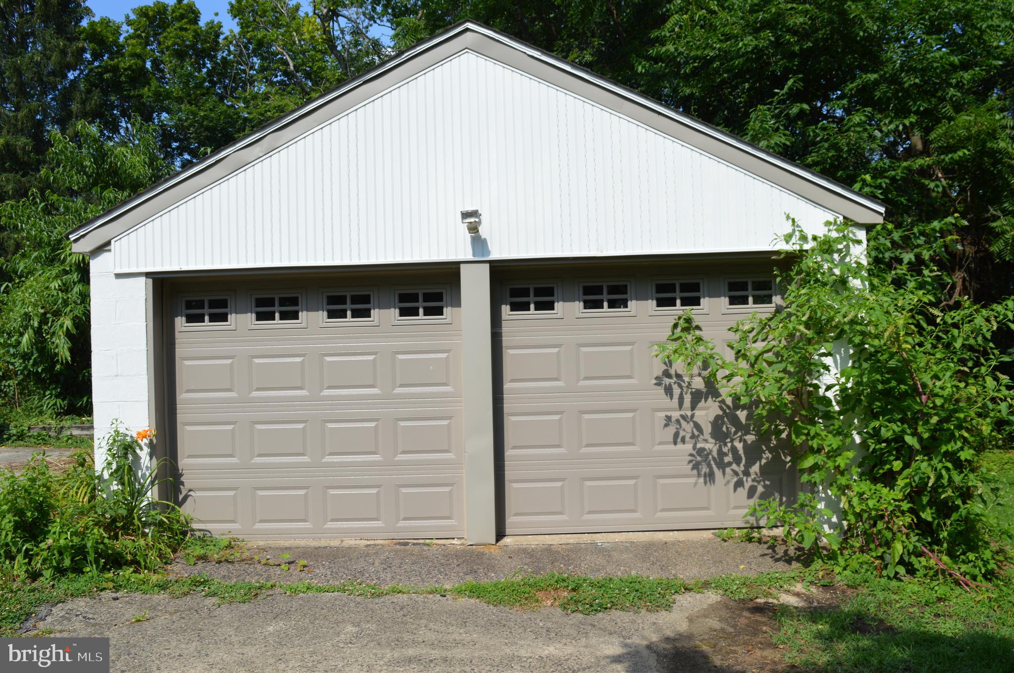 DREXEL HILL - Residential