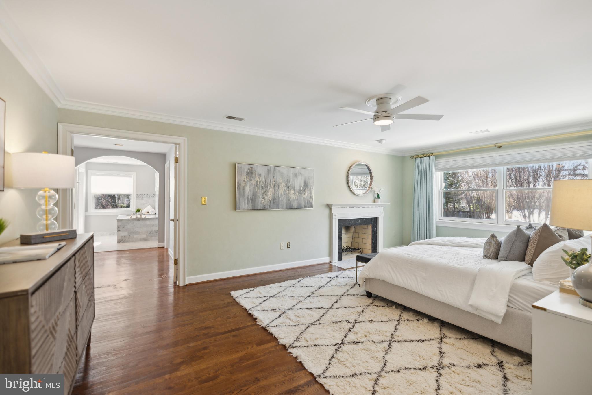 POTOMAC OUTSIDE - Residential