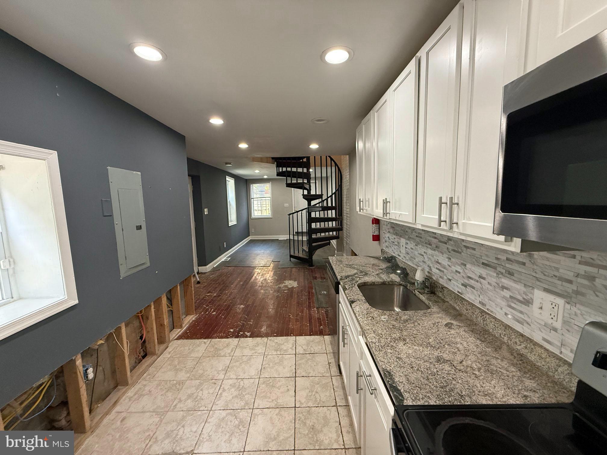 WASHINGTON VILLAGE - Residential
