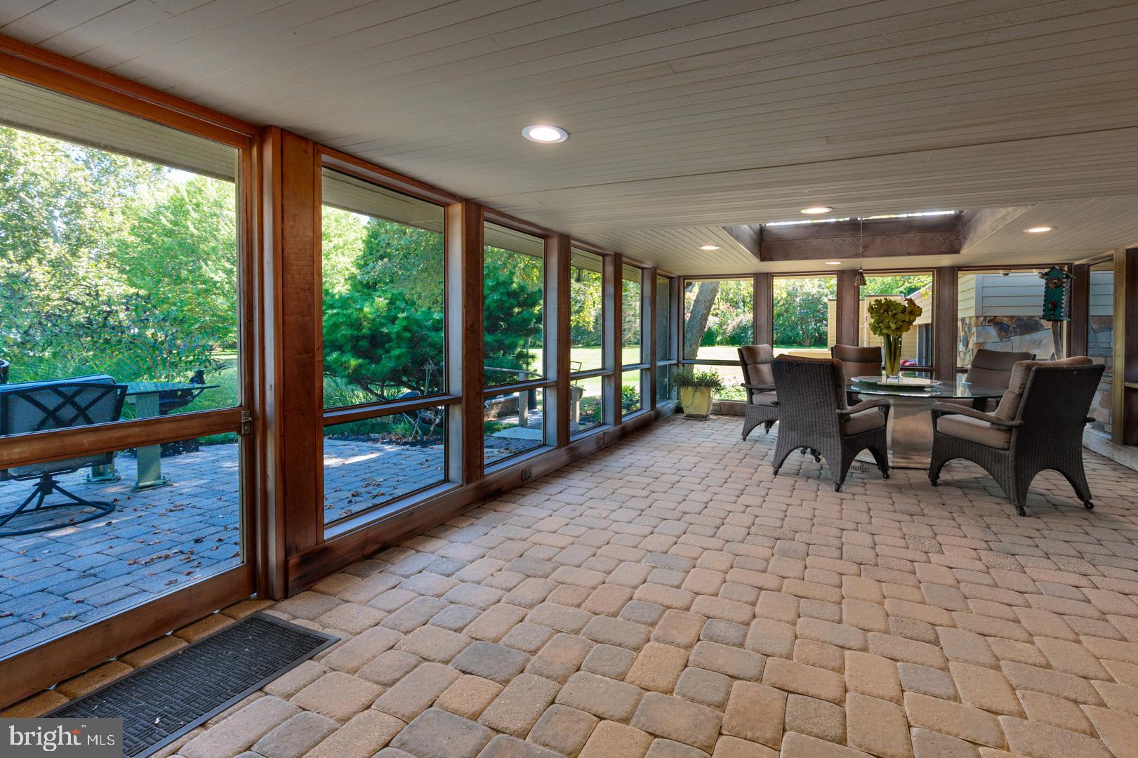 BENNETT POINT - Residential