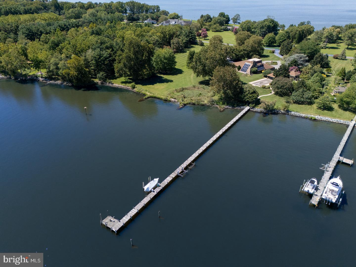 BENNETT POINT - Residential