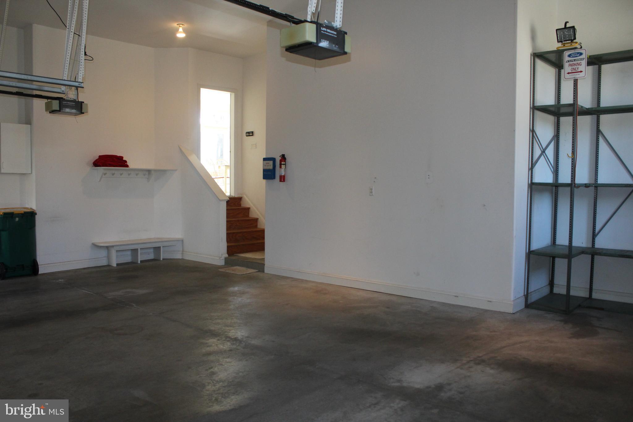 OAK LANE - Residential