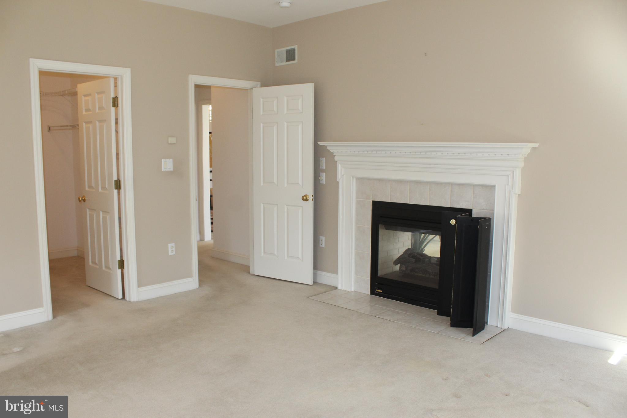 OAK LANE - Residential