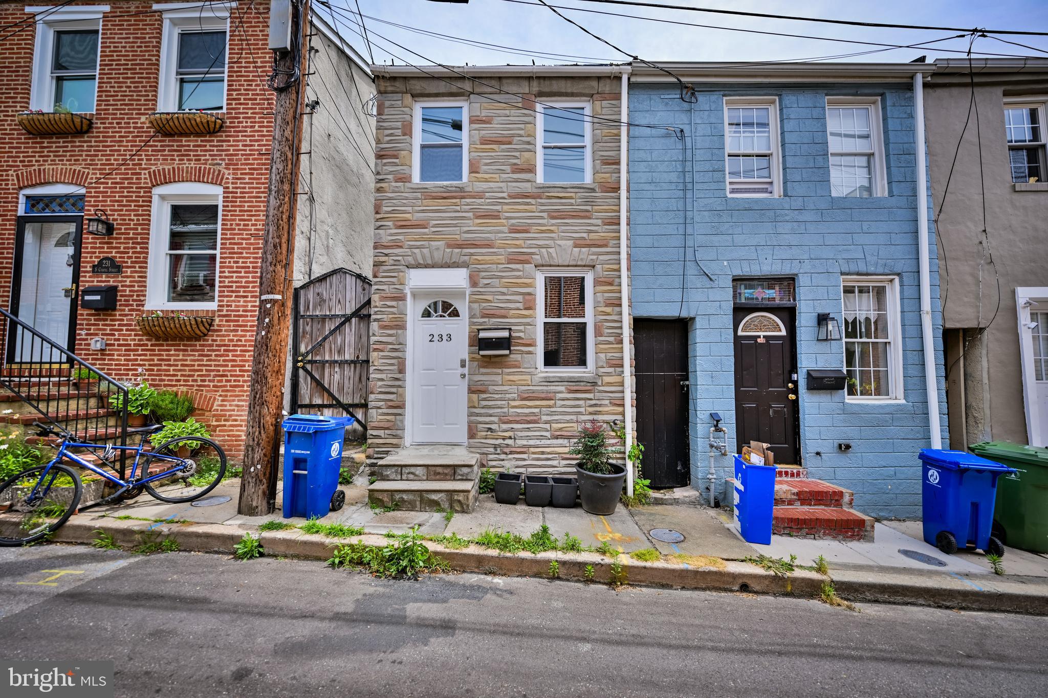 Welcome to 233 S Chapel St located on a quiet street in the heart of Upper Fells, close to Patterson Park and Historic Fells Point. The main level of this newly renovated home has an open layout, a half bathroom on the main floor, storage closet, updated kitchen with quartz countertops and tile backsplash, laundry room, and a cozy backyard patio. Up the new carpeted staircase leads you to an updated full bathroom and a spacious primary bedroom. Other updates include new wood floors throughout and newly coated roof for piece of mind. Close to all major commuter routes I95, I895, I83, Johns Hopkins Hospital, the shops, dining, and nightlife of Fells Point and Canton. The perfect place to call home!