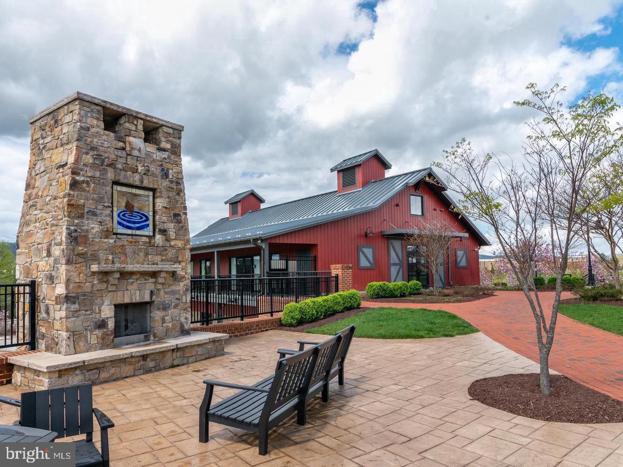 BRUNSWICK CROSSING - Residential