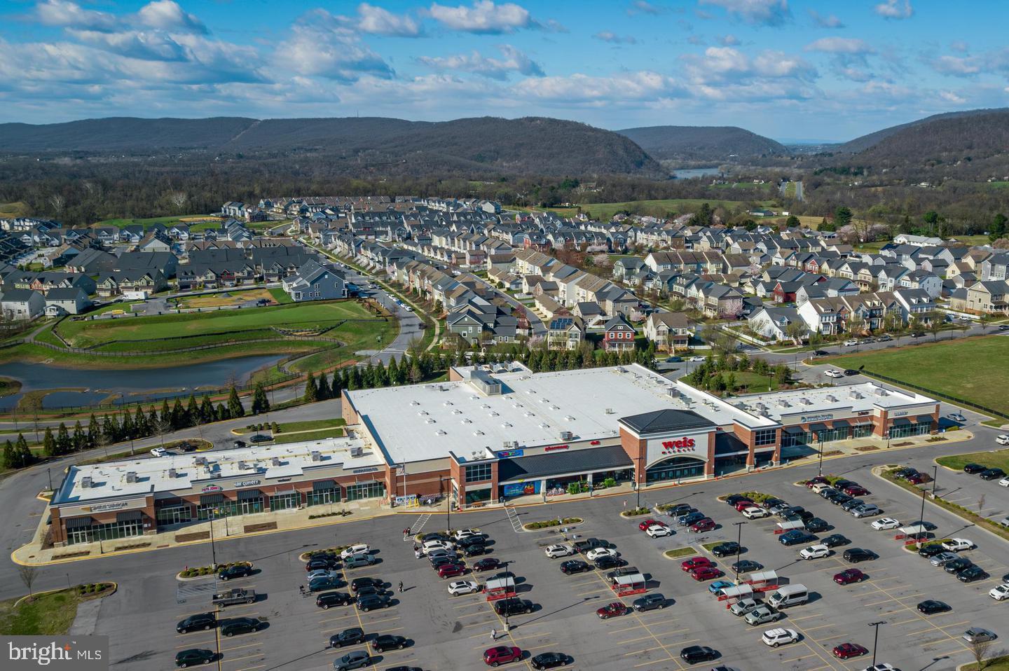 BRUNSWICK CROSSING - Residential