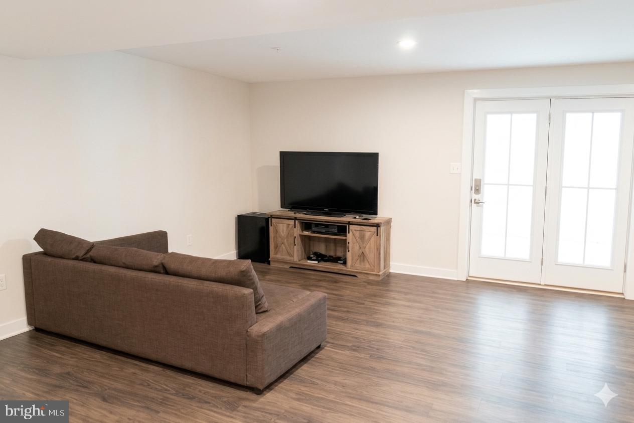 BRUNSWICK CROSSING - Residential