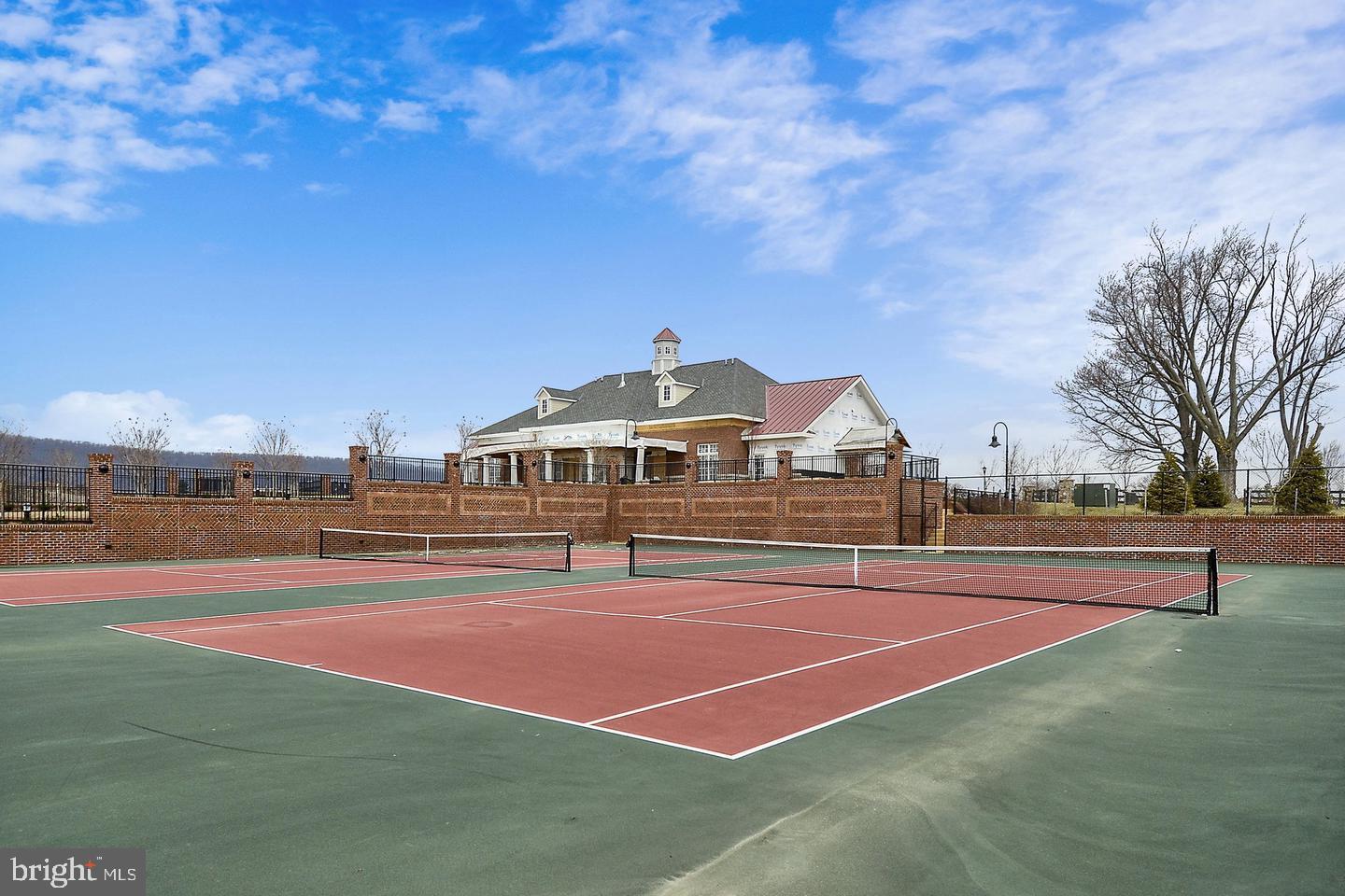 BRUNSWICK CROSSING - Residential