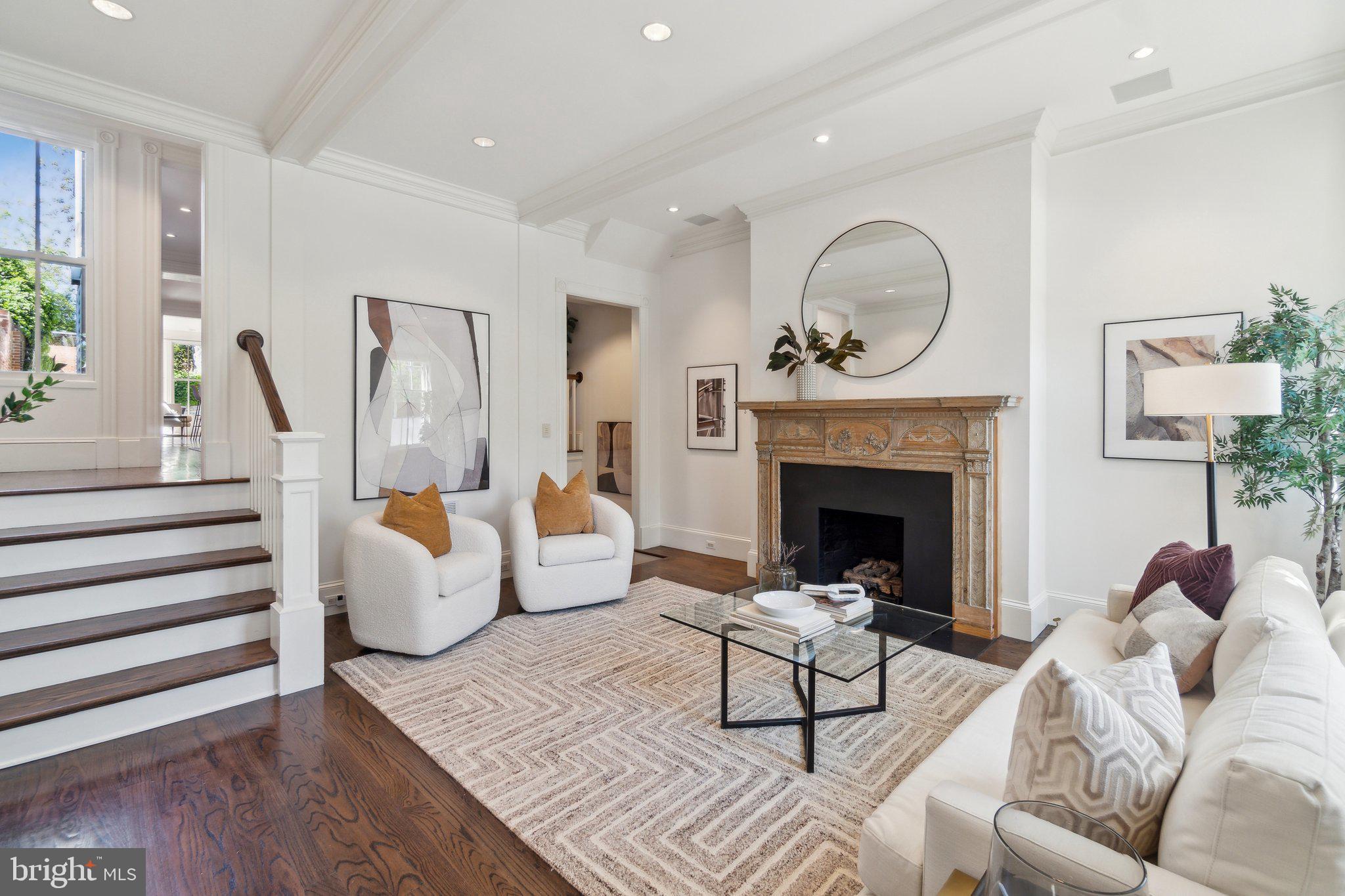 GEORGETOWN - Residential