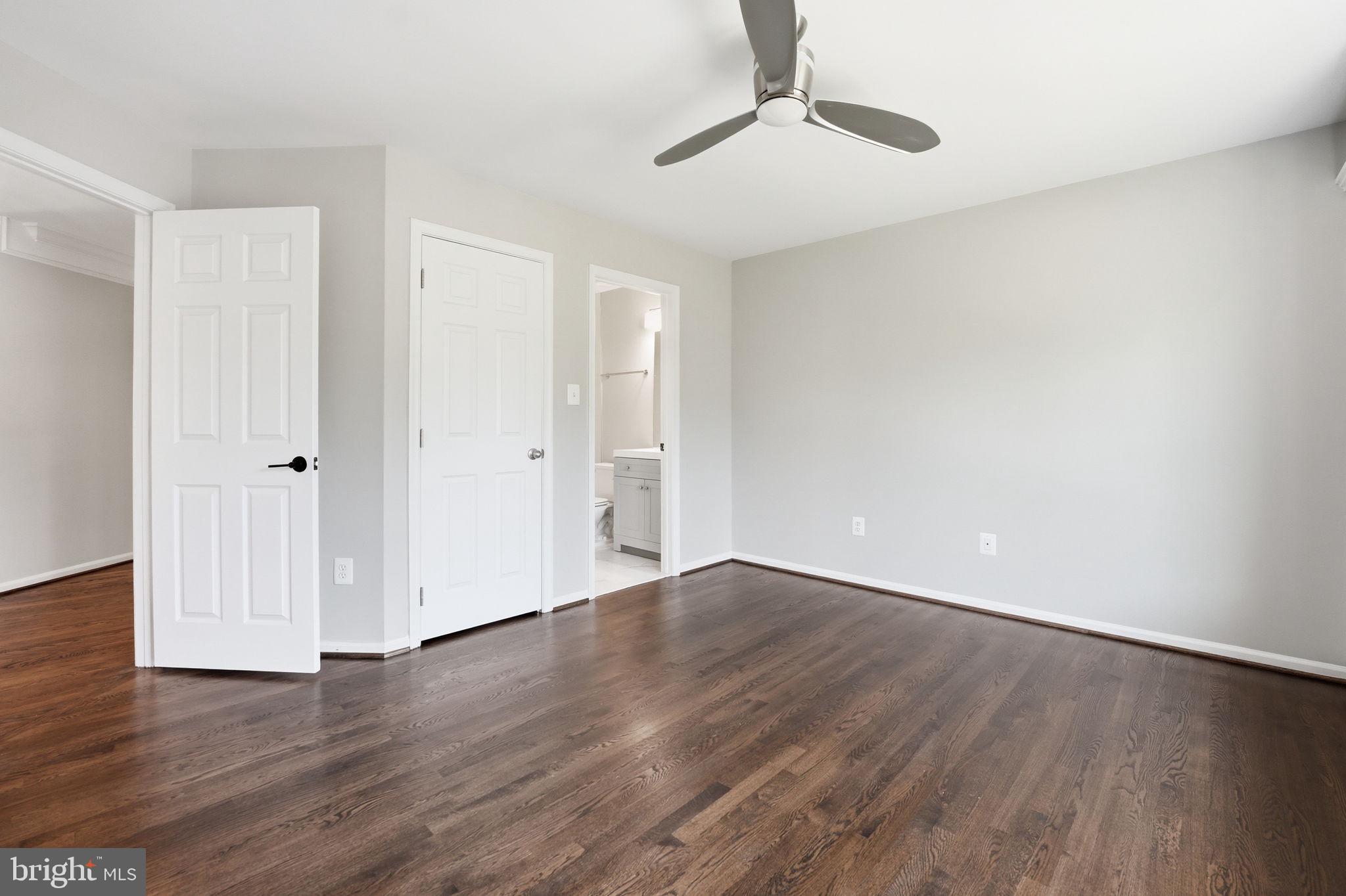 MCLEAN HUNDRED - Residential