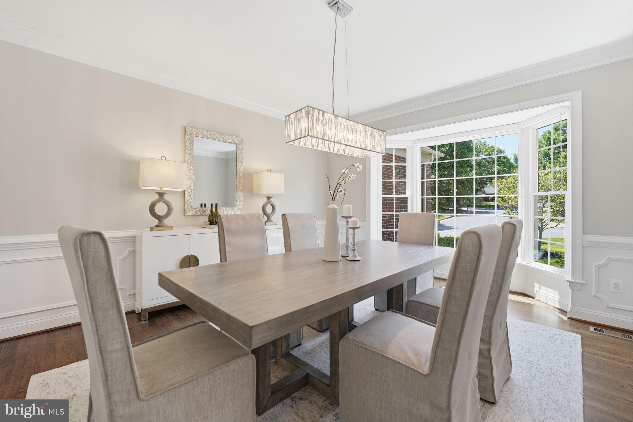 MCLEAN HUNDRED - Residential