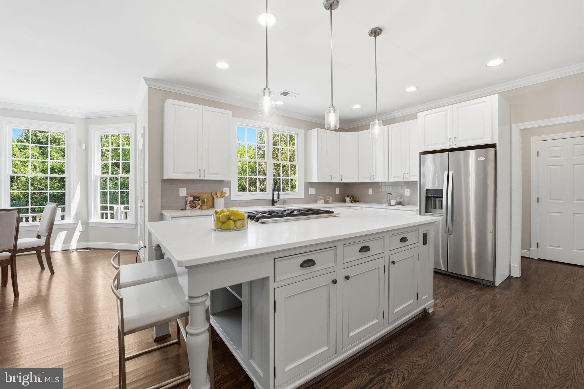 MCLEAN HUNDRED - Residential