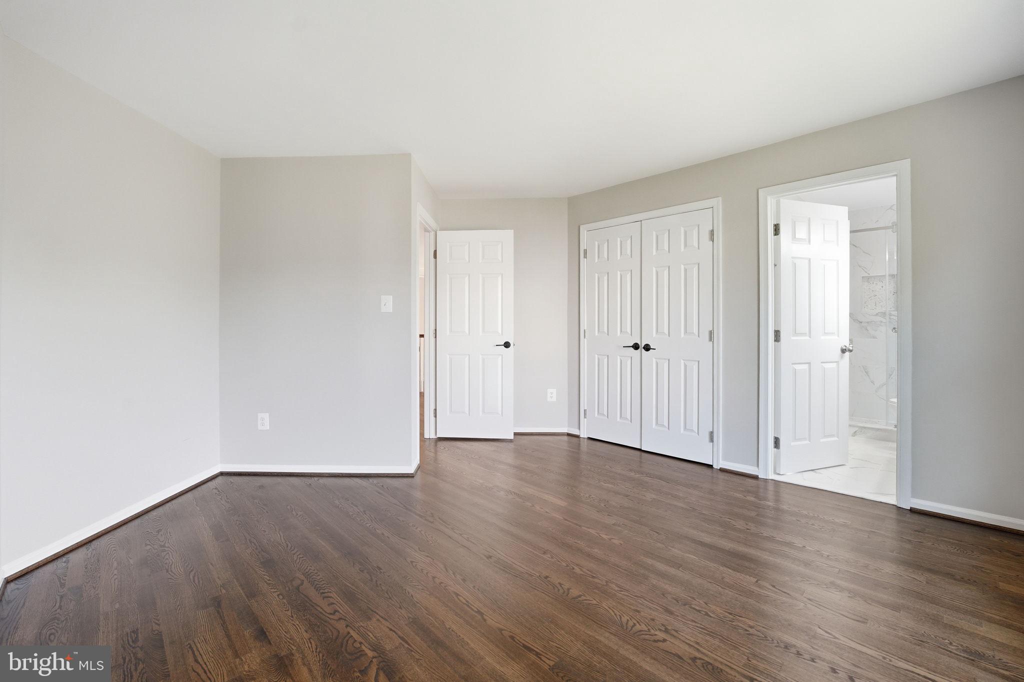 MCLEAN HUNDRED - Residential