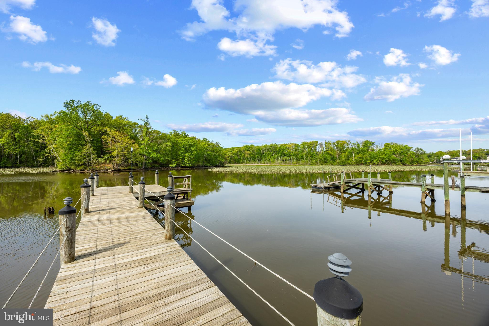 STRATFORD LANDING - Residential