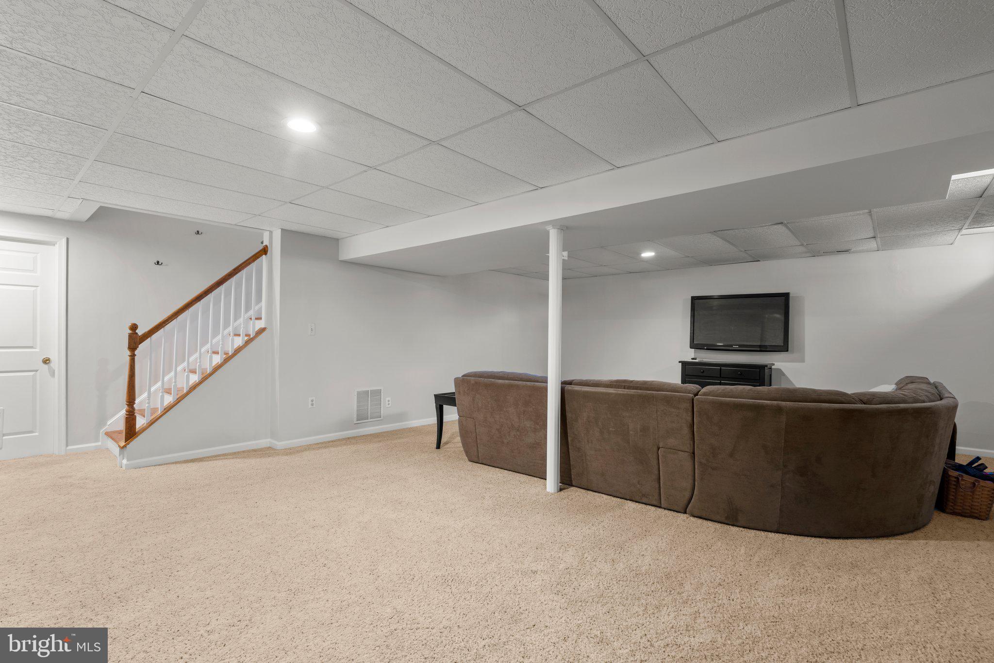 MONTGOMERY MEADOWS - Residential