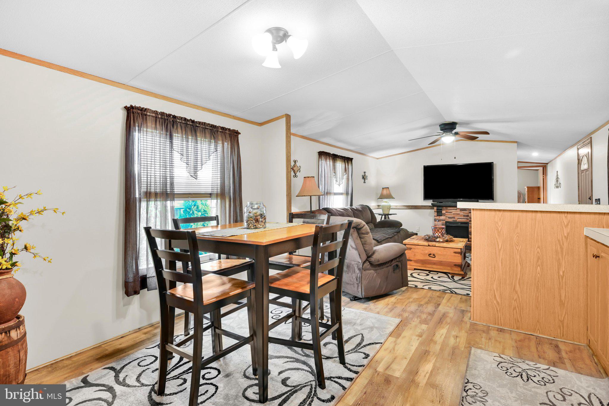 PALM CITY PARK - Residential