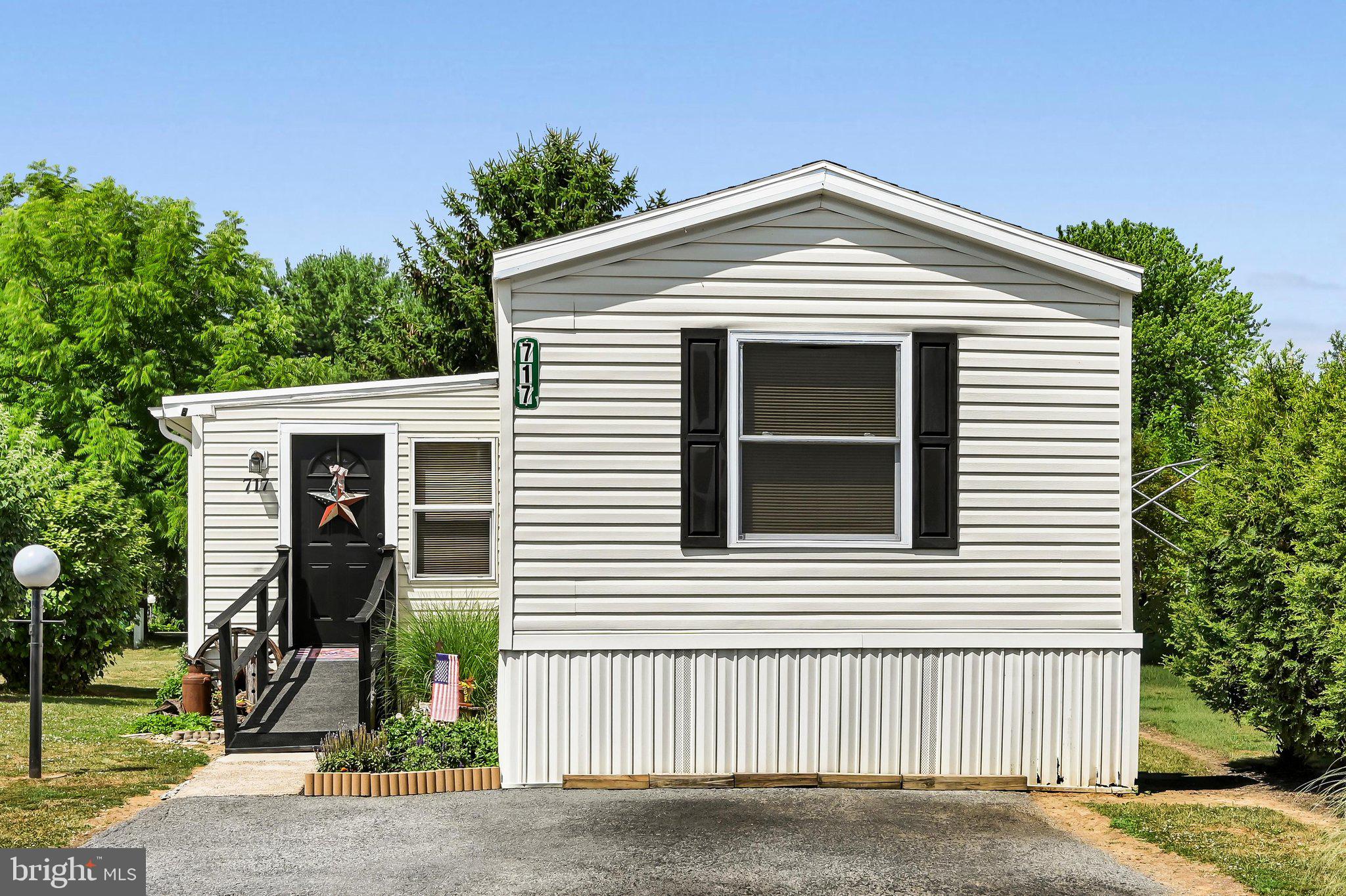PALM CITY PARK - Residential
