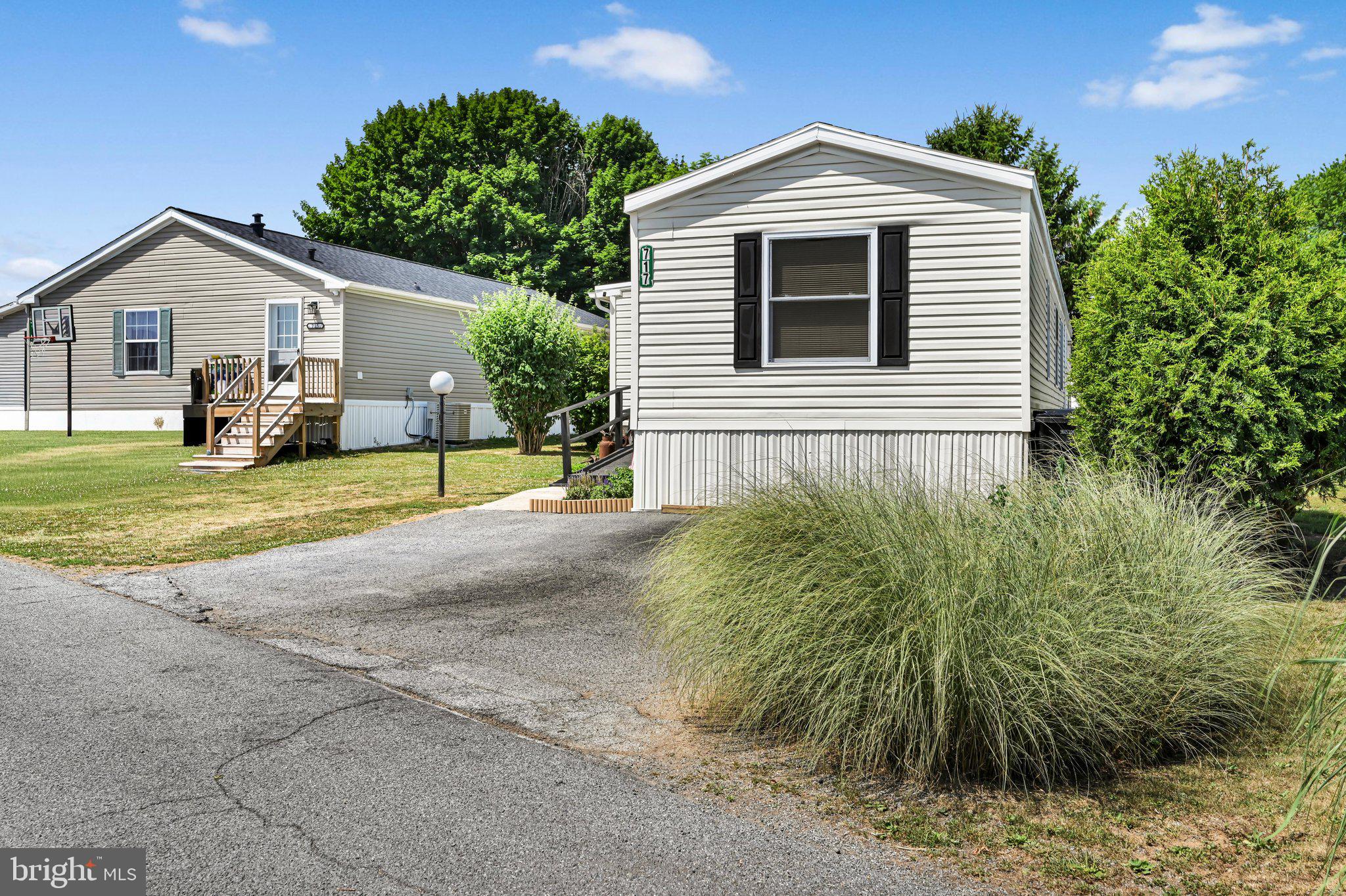 PALM CITY PARK - Residential
