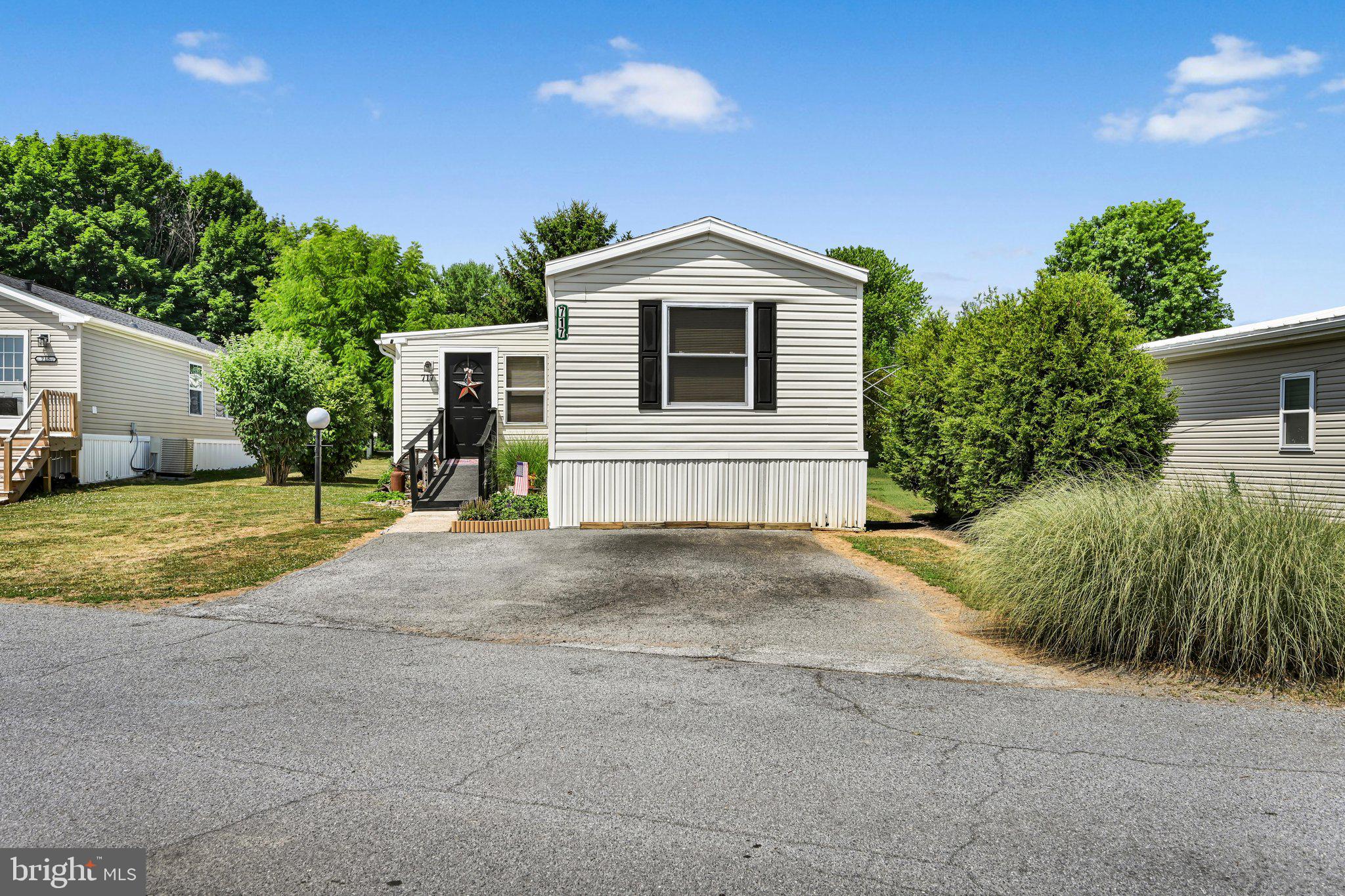 PALM CITY PARK - Residential