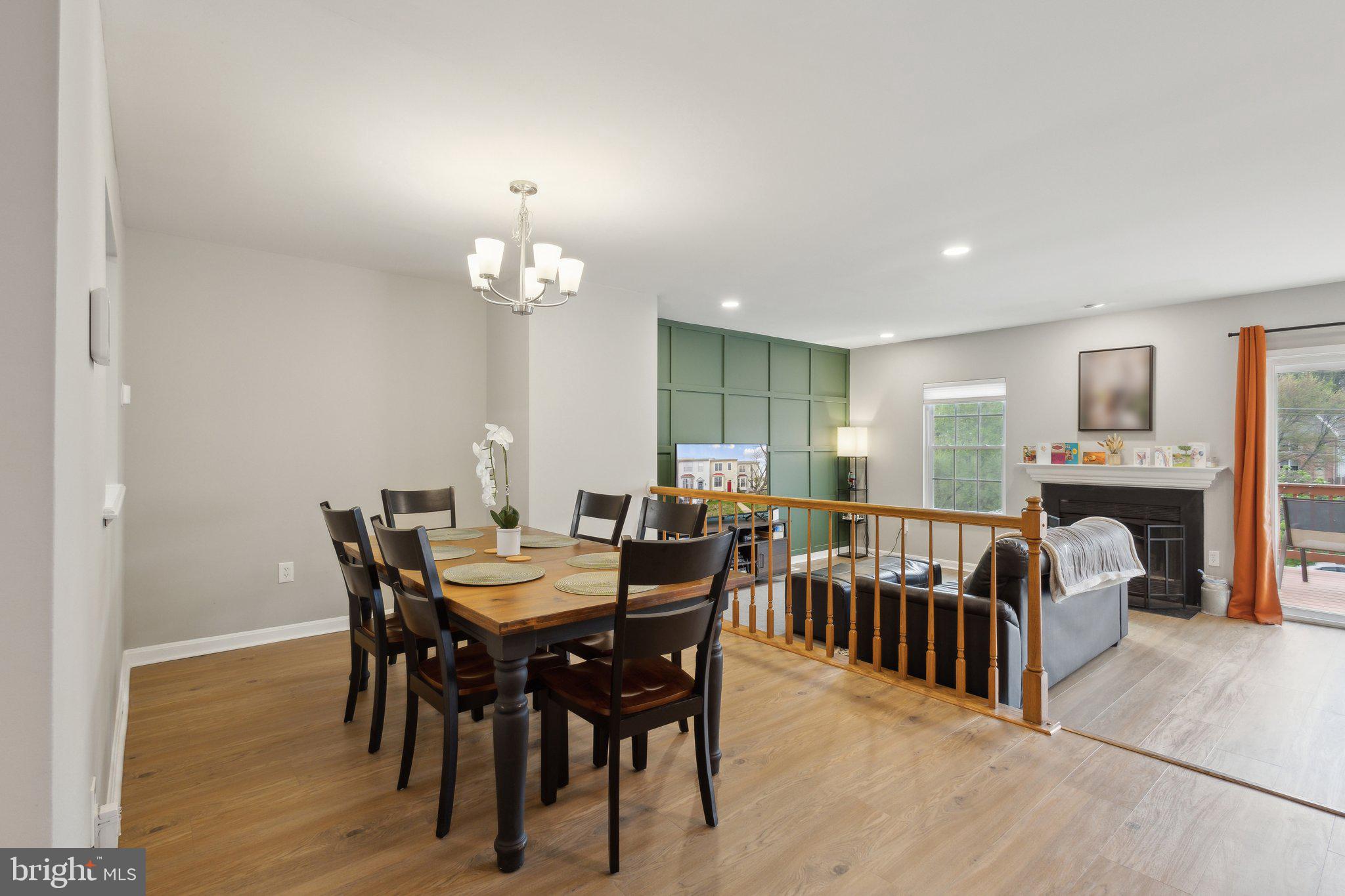 COURTS AT STAFFORD - Residential Lease