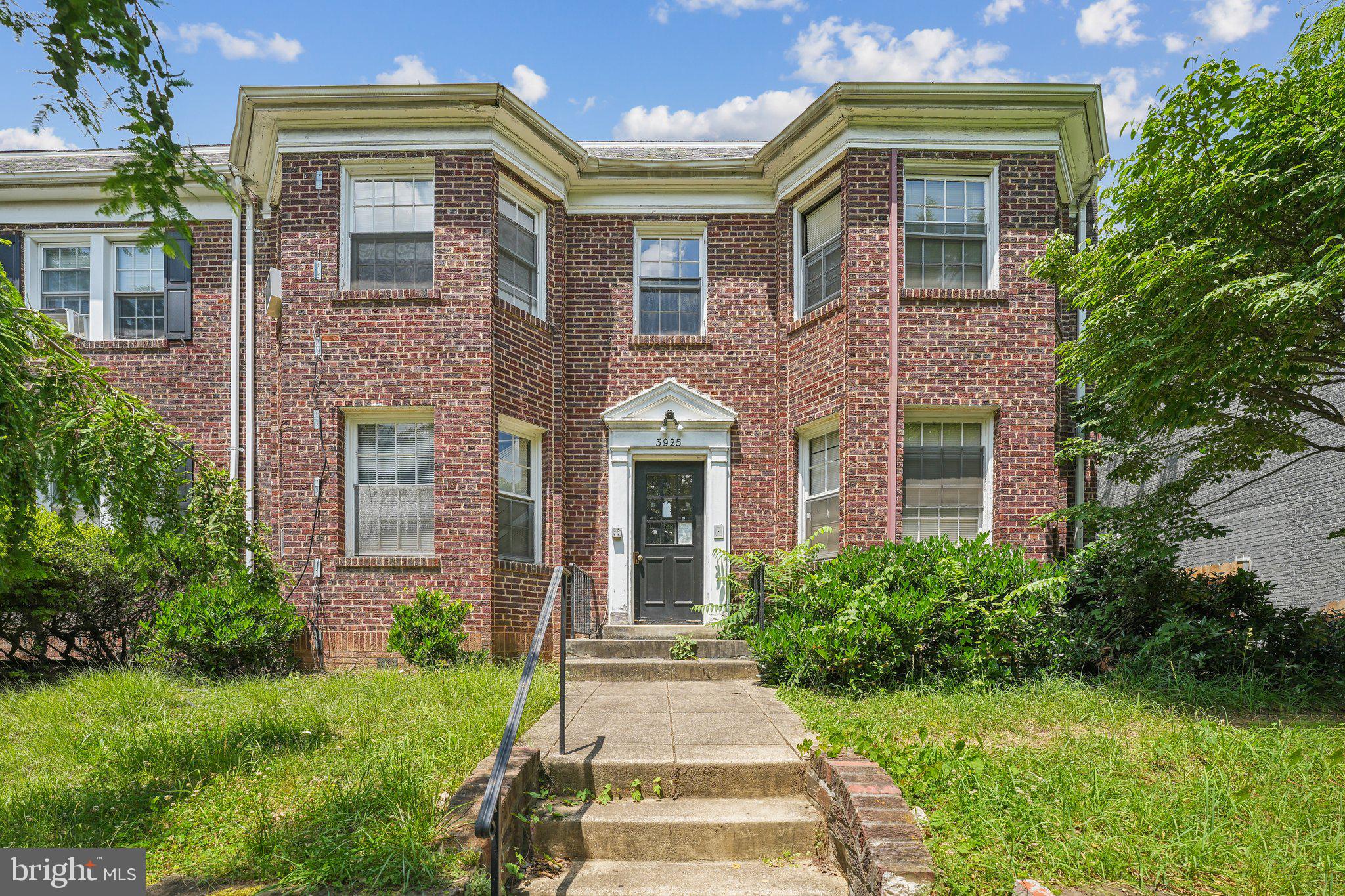 GLOVER PARK - Residential Income