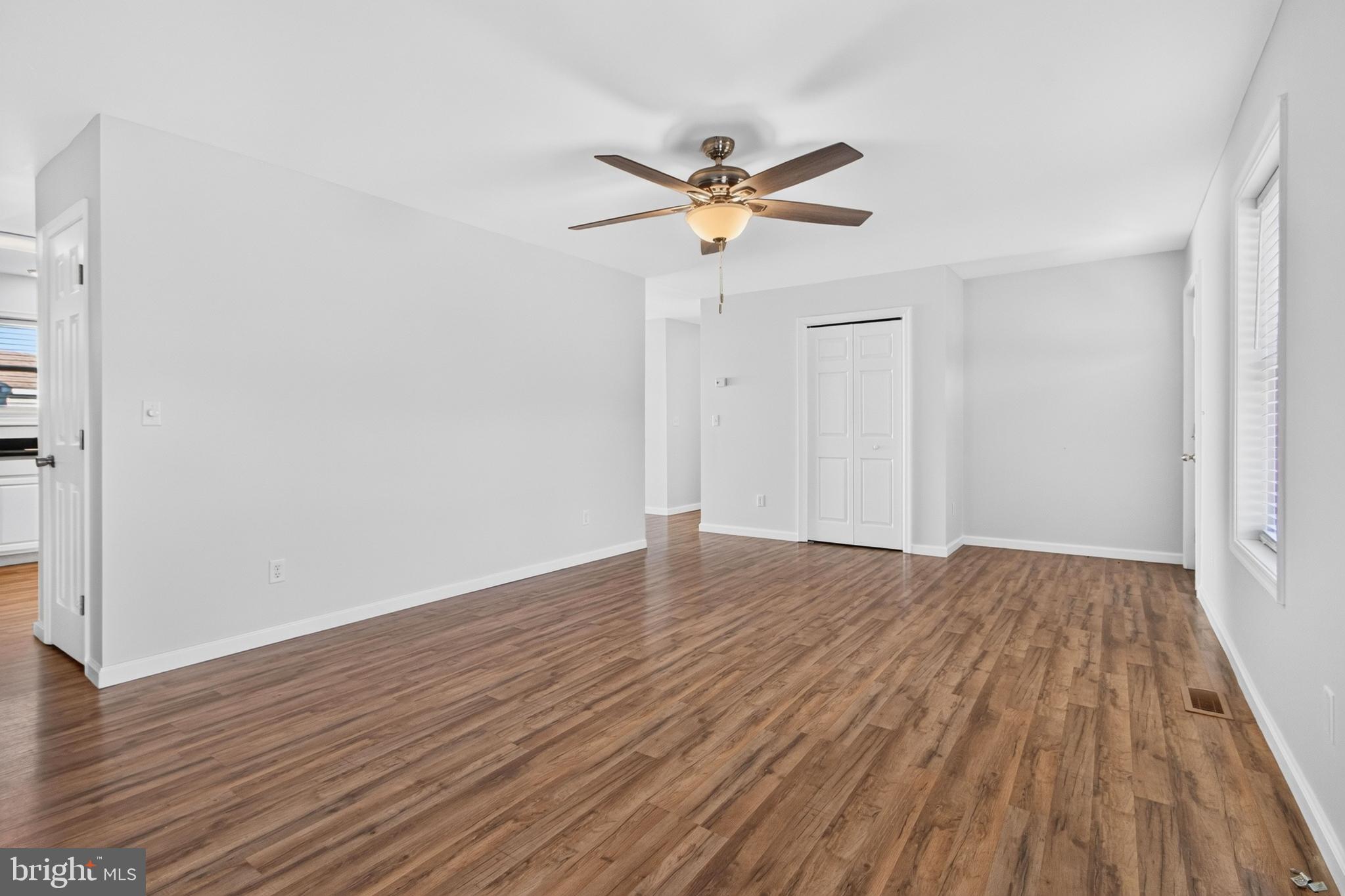 CEDAR CREEK LANDING - Residential
